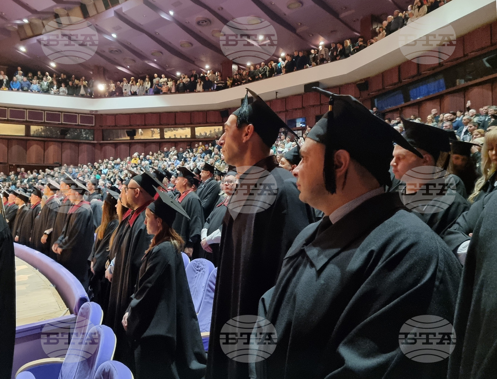 Варненският технически университет връчи дипломи на абсолвентите от Випуск 2025