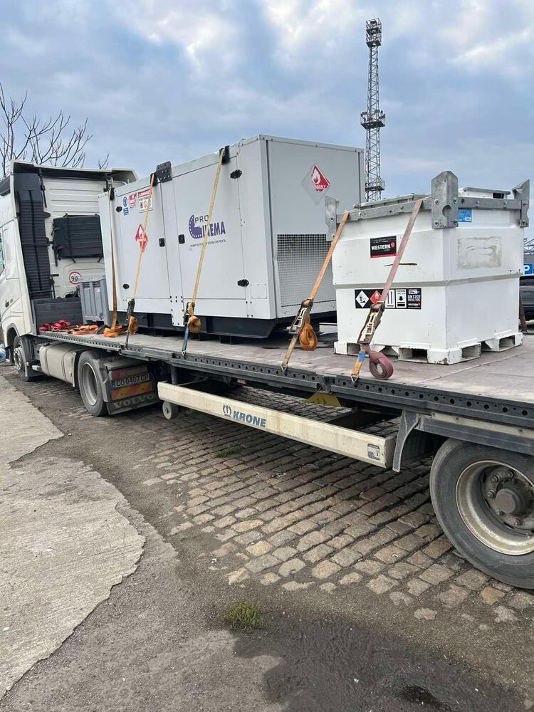 Operation to Secure and Tow Tanker Kairos Begins