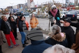 Почистване на кв. Люлин - „За София Заедно“ - доброволци