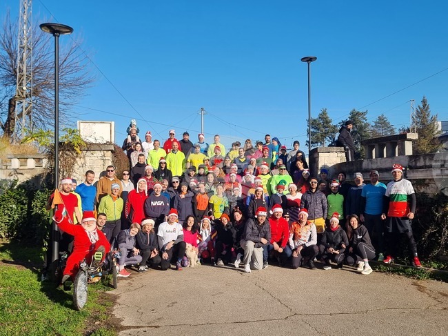 Плевен - кампания "Мото Коледа" - благотворително бягане