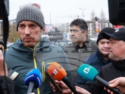 Почистване на кв. Люлин - „За София Заедно“ - доброволци