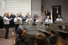 Пловдив - Академия за музикално, танцово и изобразително изкуство - дипломиране