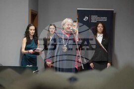 Пловдив - Академия за музикално, танцово и изобразително изкуство - дипломиране