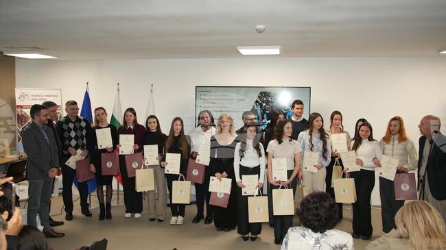 Близо 200 изявени студенти от Тракийски университет бяха отличени на тържествена церемония