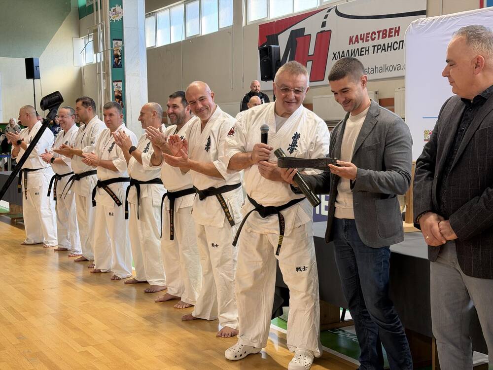 Секретарят на Община Стара Загора Николай Диков: „Няма победи и загуби, има победи и уроци“