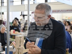 Панаир на книгата - Георги Господинов - среща и автограф