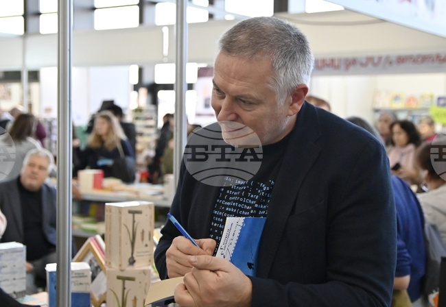 „Градинарят и смъртта“ на Георги Господинов е избран сред най-важните романи на 2025 г. в класация на „Франкфуртер алгемайне цайтунг“