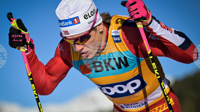 Норвежецът Йоханес Клаебо спечели спринта свободен стил в Тоблах на "Тур дьо ски"