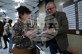 Софийски международен панаир на книгата - Владимир Левчев - среща и автограф