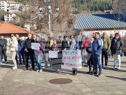 Смолян - изсичане на дървета - протест