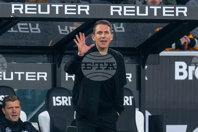 Волфсбург ще реши дали да остави Даниел Бауер за постоянен треньор на тима