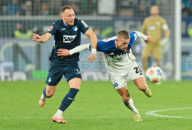 Хофенхайм и Айнтрахт (Фр) постигнаха важни победи на върха в Бундеслигата, Санкт Паули се измъкна от зоната на изпадащите