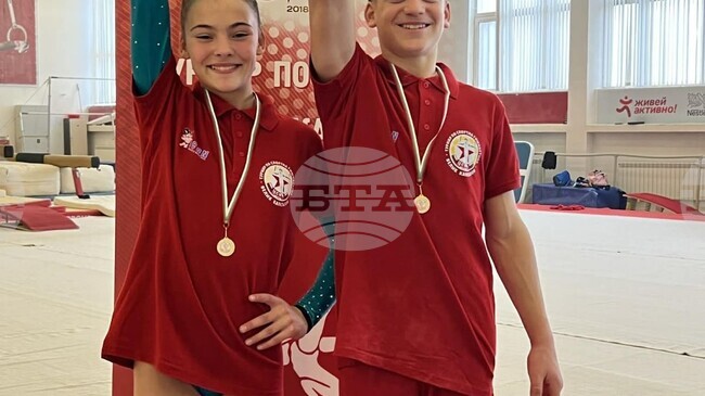 Борис Караджинов и Димана Рангелова от ЦСКА триумфираха в турнира по спортна гимнастика по двойки, посветен на първия български олимпийски медалист Велик Капсъзов