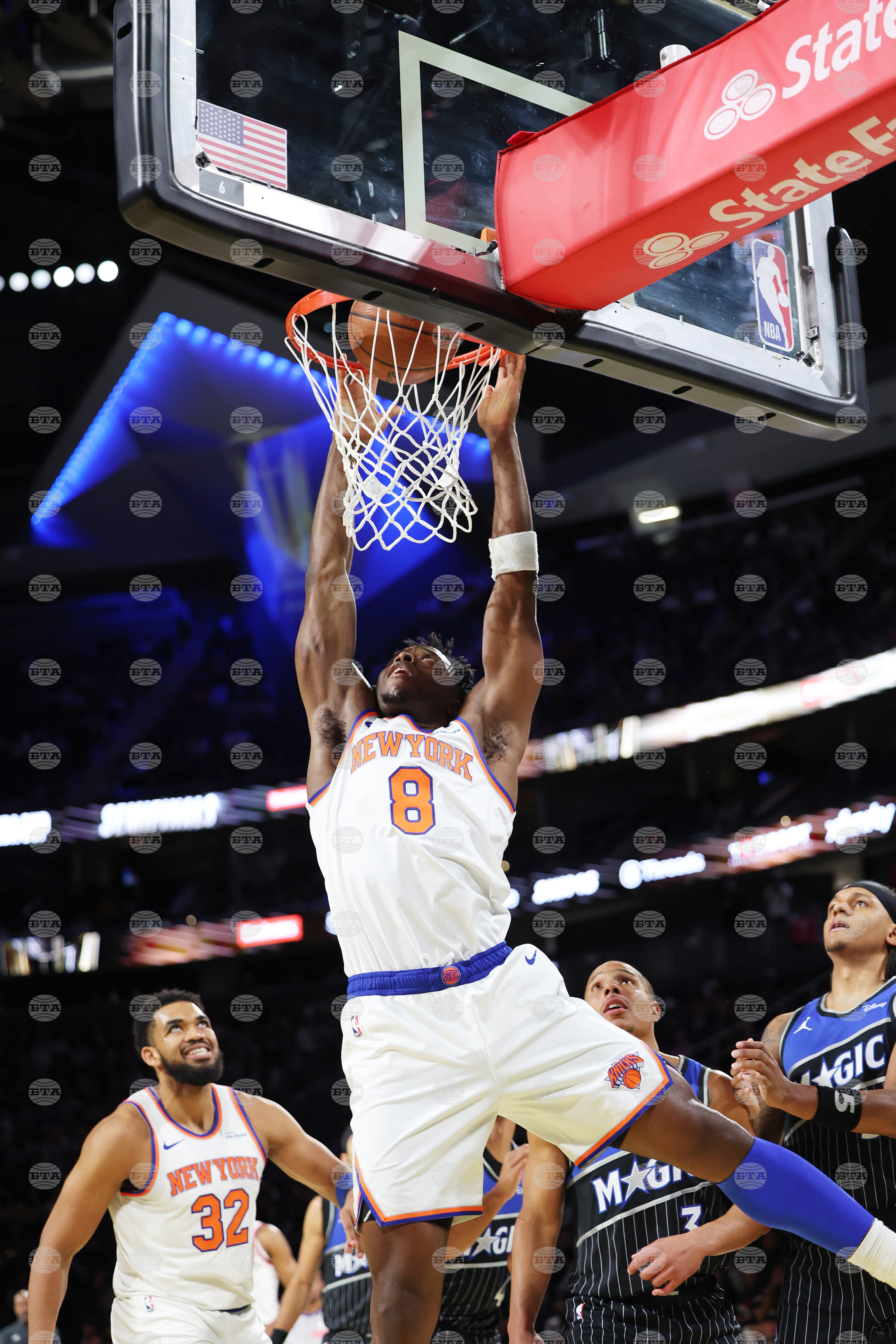 Knicks Magic Basketball