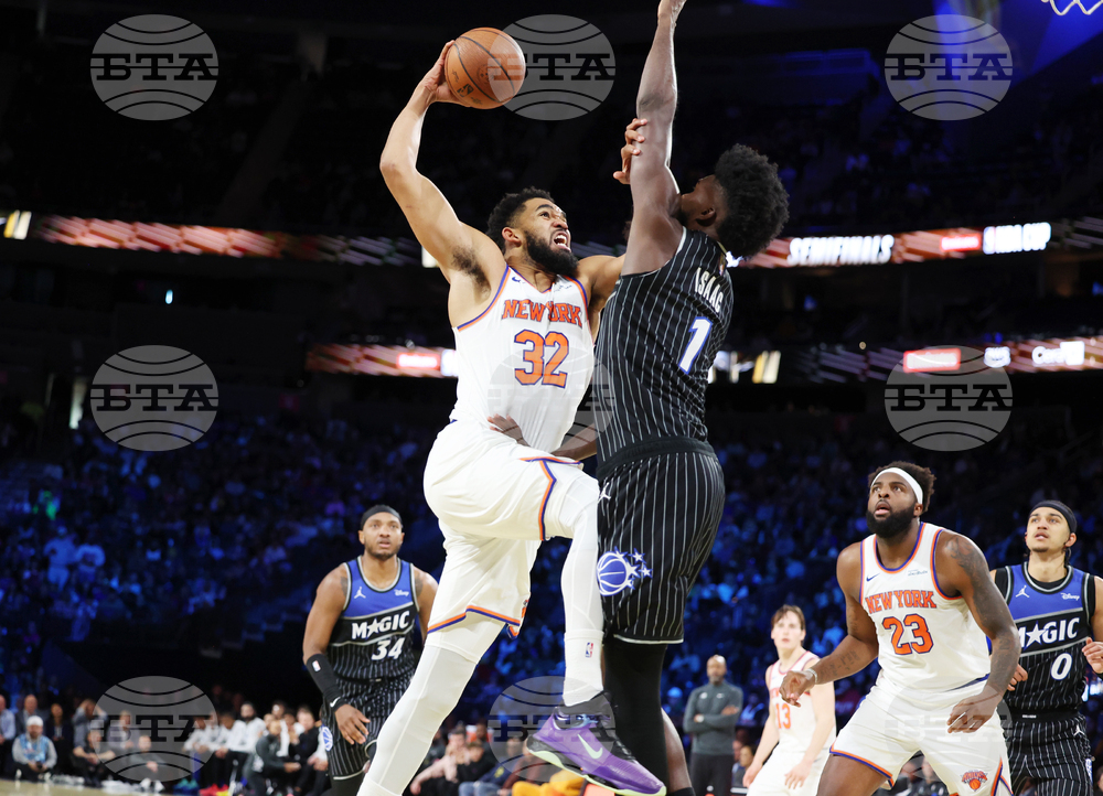 Knicks Magic Basketball