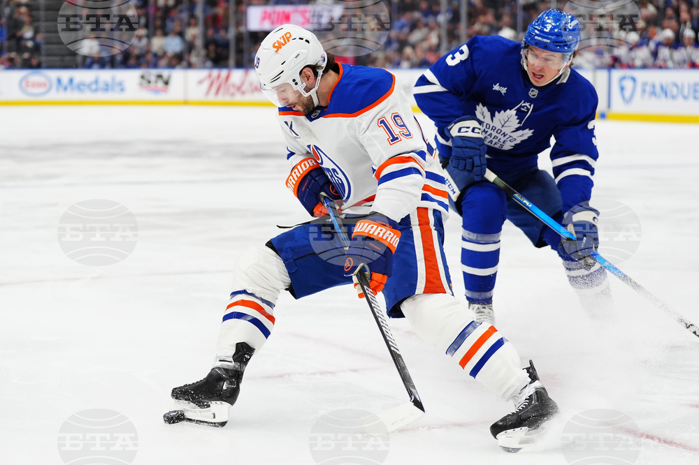 Oilers Maple Leafs Hockey