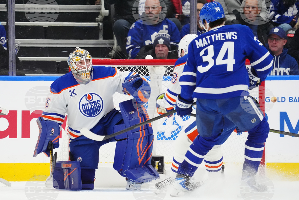 Oilers Maple Leafs Hockey