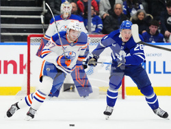 Oilers Maple Leafs Hockey