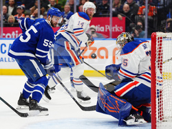 Oilers Maple Leafs Hockey
