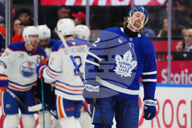 Oilers Maple Leafs Hockey