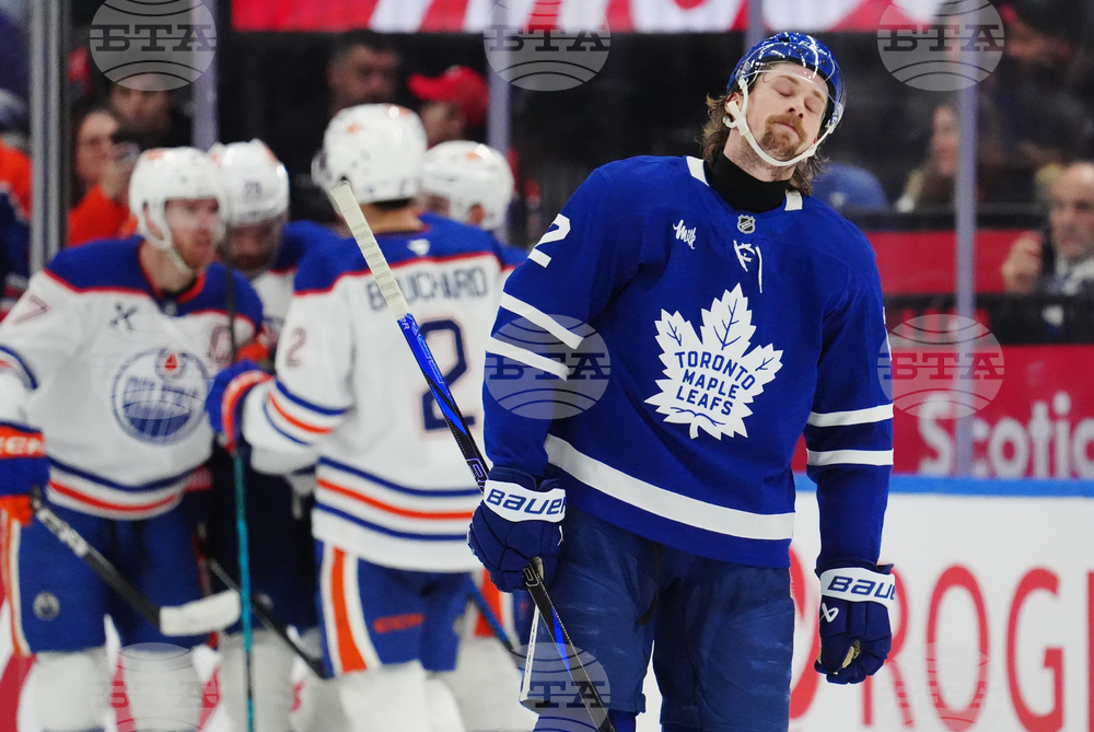 Oilers Maple Leafs Hockey