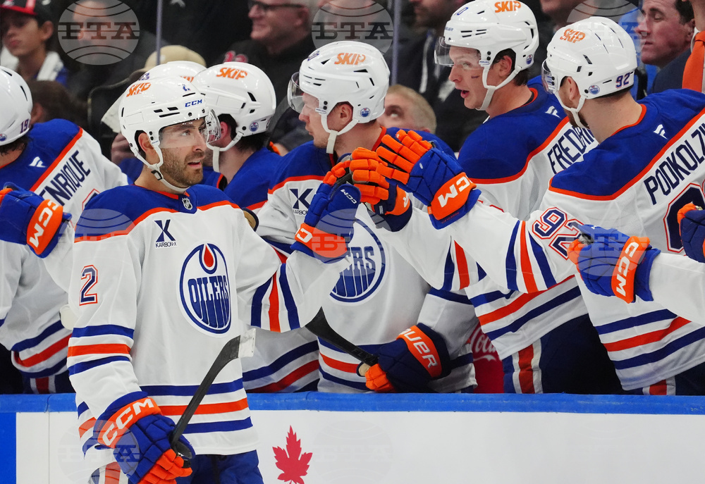 Oilers Maple Leafs Hockey