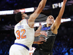 Knicks Magic Basketball