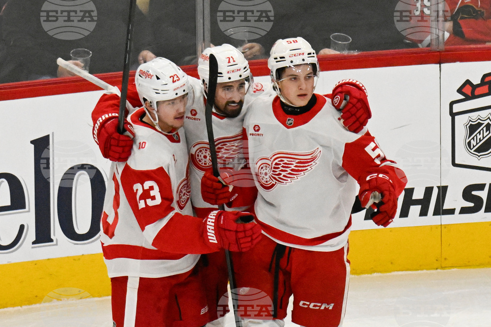 Red Wings Blackhawks Hockey