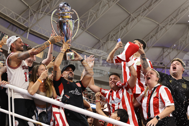 Естудиантес спечели титлата в аржентинското първенство Клаусура