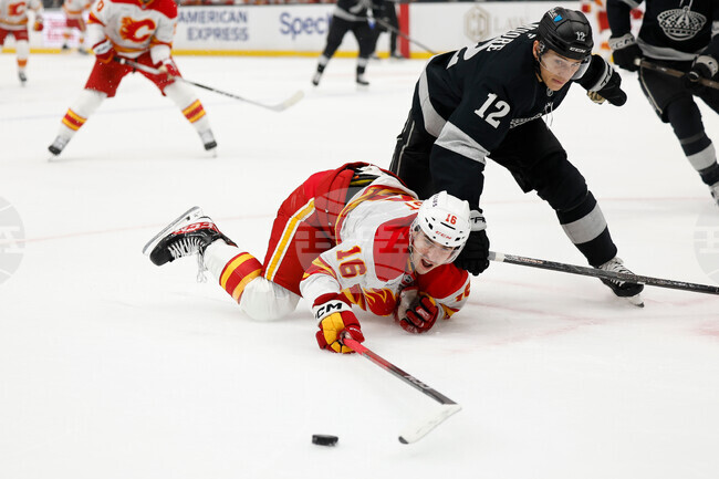 Flames Kings Hockey