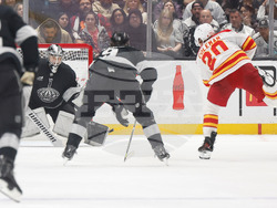 Flames Kings Hockey