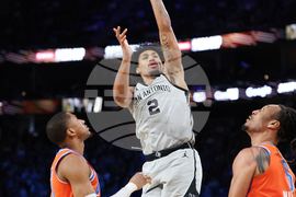 Spurs Thunder Basketball