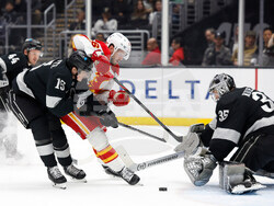 Flames Kings Hockey