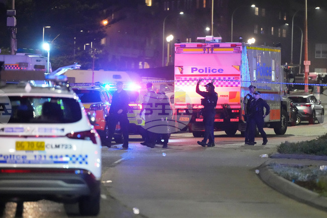 Сред 11-те убити при атаката на плажа Бонди в Сидни е един израелски гражданин, съобщи израелското външно министерство