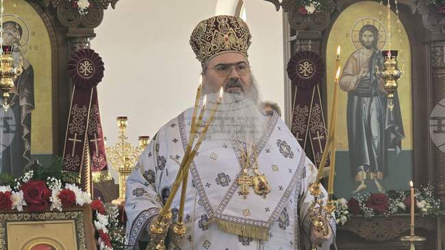 Варненският и Великопреславски митрополит Йоан освети новопостроения православен храм „Свети Архангел Михаил“ в добричкото село Владимирово