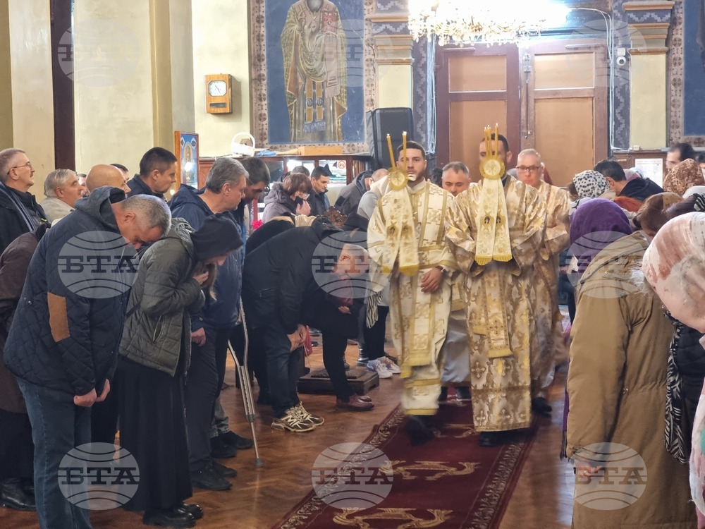 Ямбол - Сливенски митрополит Арсений - литургия