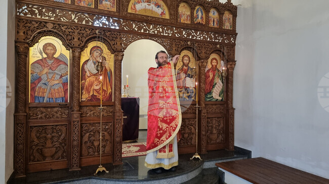 Всички сме поканени от Христовия глас да участваме в Божествената трапеза, каза отец Иван Марински в храм „Св. Висарион Смоленски“