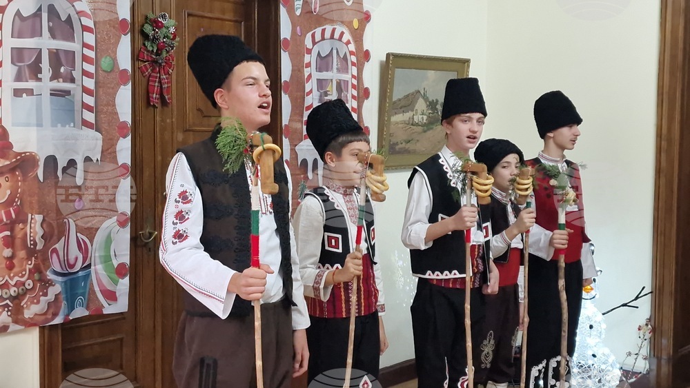 Румъния - Българско неделно училище „Йордан Йовков“ - Коледно тържество