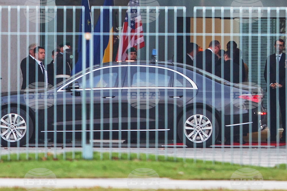 Преговорите между Зеленски и пратениците на САЩ приключиха за днес и ще продължат утре