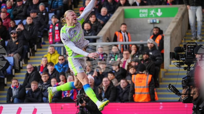 Манчестър Сити победи Кристал Палас като гост и се доближи на две точки от върха във Висшата лига