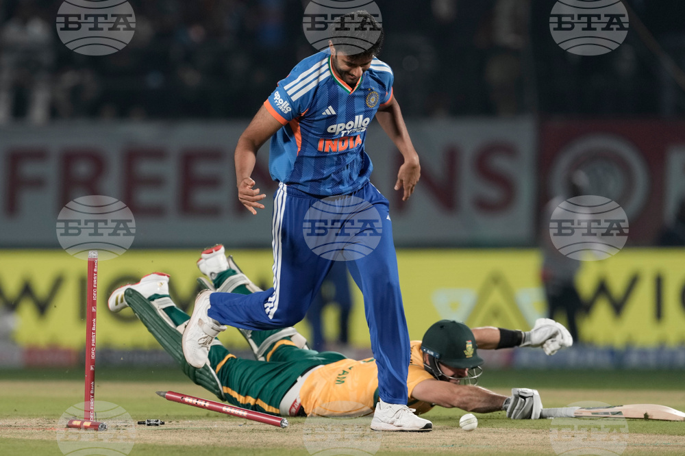 APTOPIX India South Africa Cricket