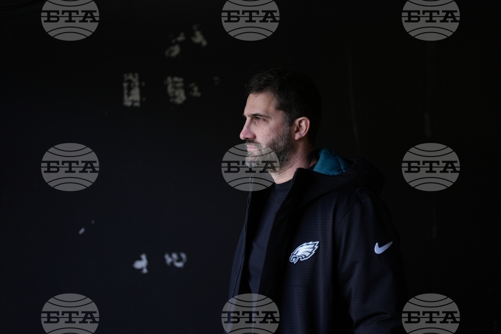 Raiders Eagles Football