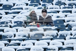 Raiders Eagles Football