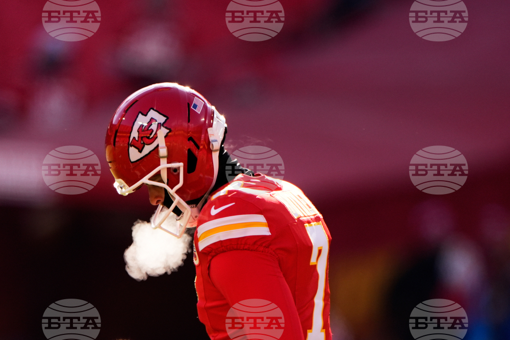 Chargers Chiefs Football