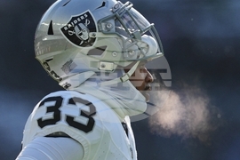 Raiders Eagles Football