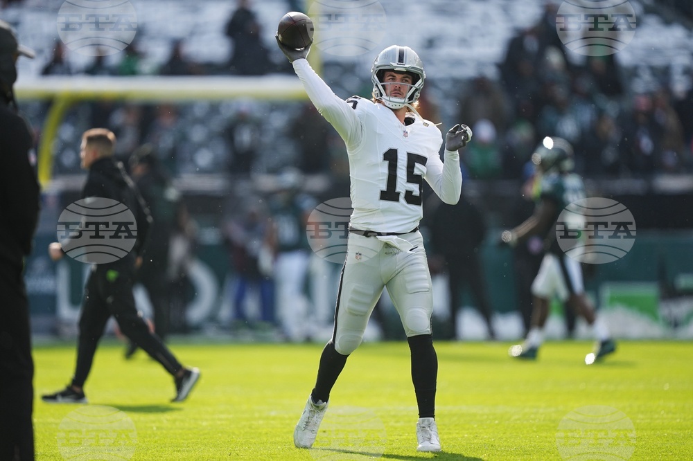 Raiders Eagles Football