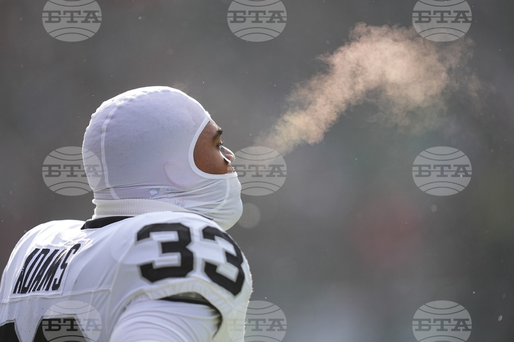 Raiders Eagles Football