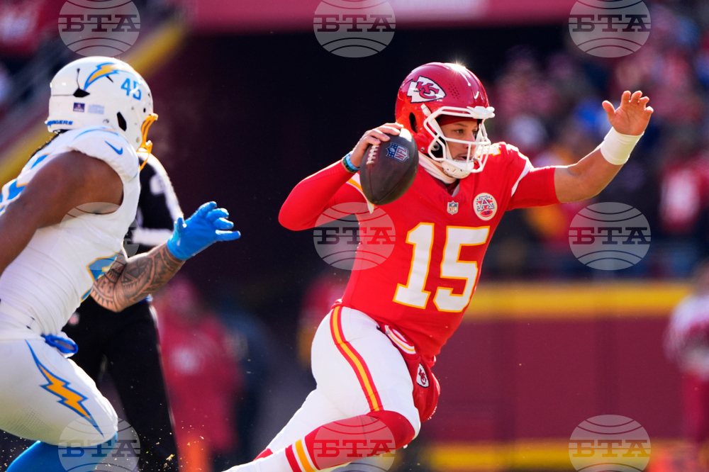 Chargers Chiefs Football