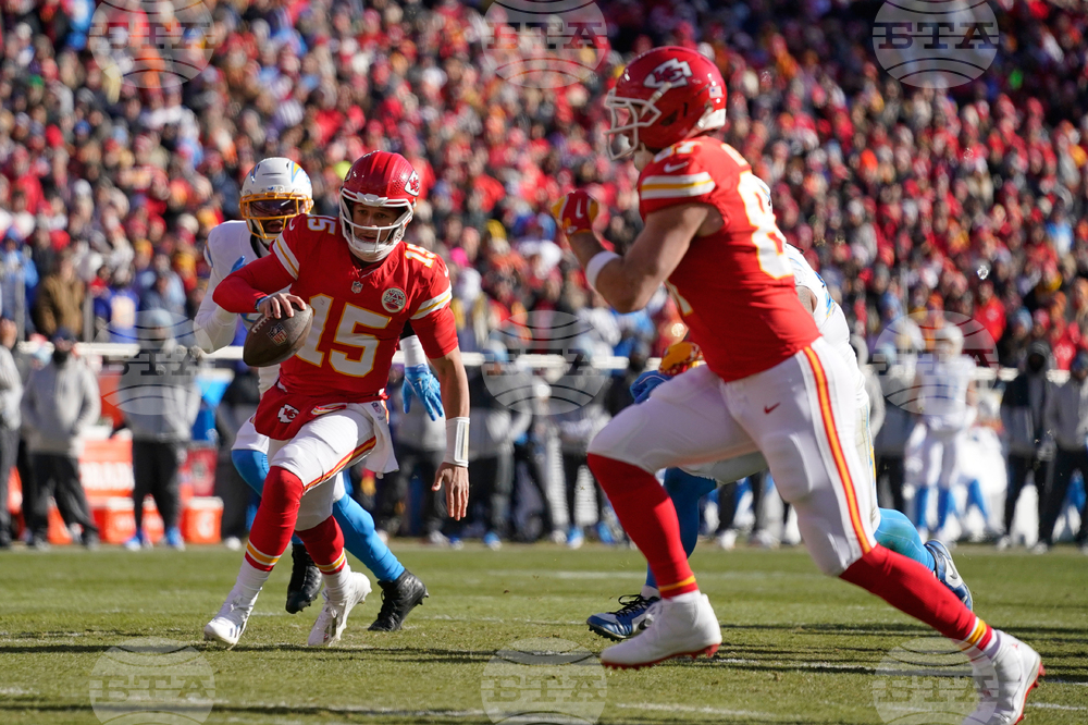 Chargers Chiefs Football