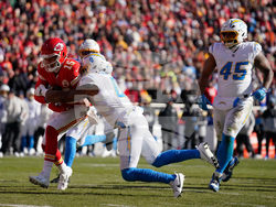 Chargers Chiefs Football